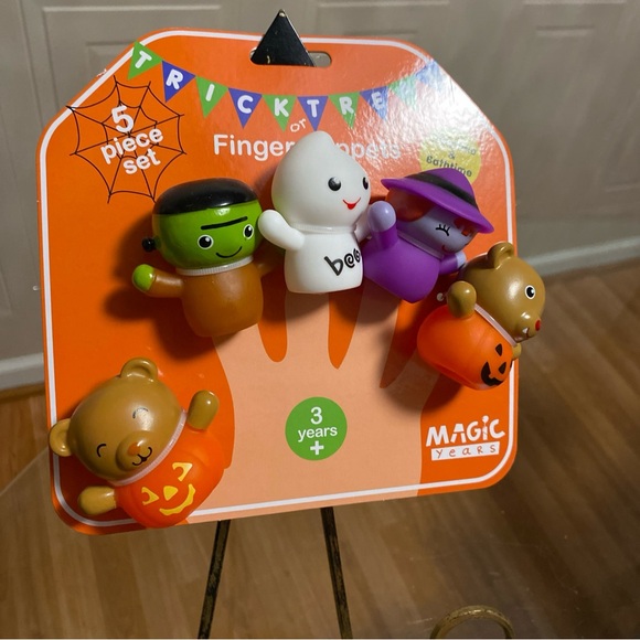 New Halloween Ghost Franstein Witch Pumpkin 5 Finger Puppets Bath Time Fun - Picture 1 of 5